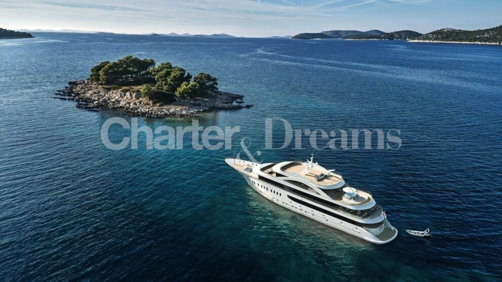 M/Y ANTHEA
