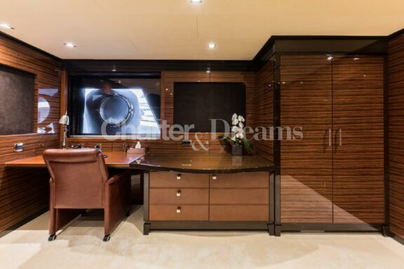 Amadeus I gallery image