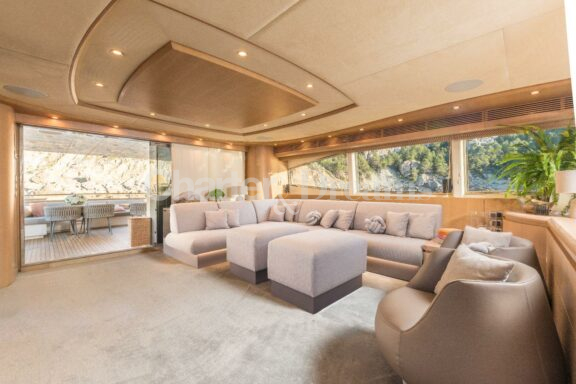 ASTONDOA 102GLX gallery image