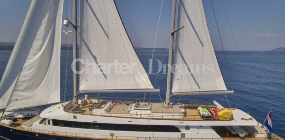 Dalmatino gallery image