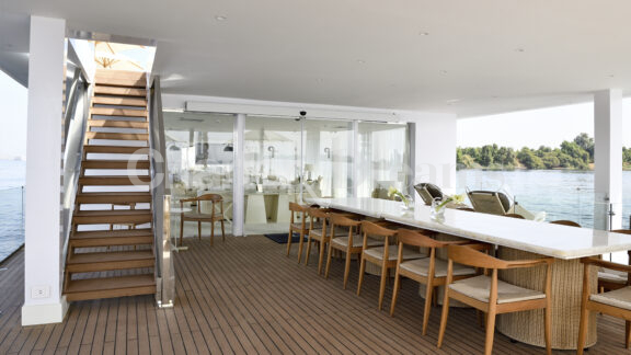 Arax Yacht Nile Egypt, exterior table